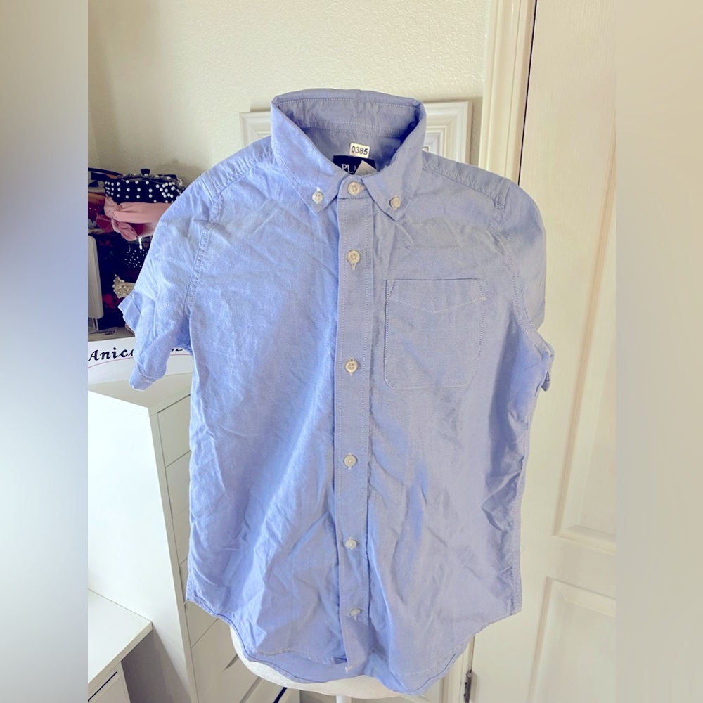 Children’s place kids L 10/12 blue short sleeve button up Oxford shirt 0385
